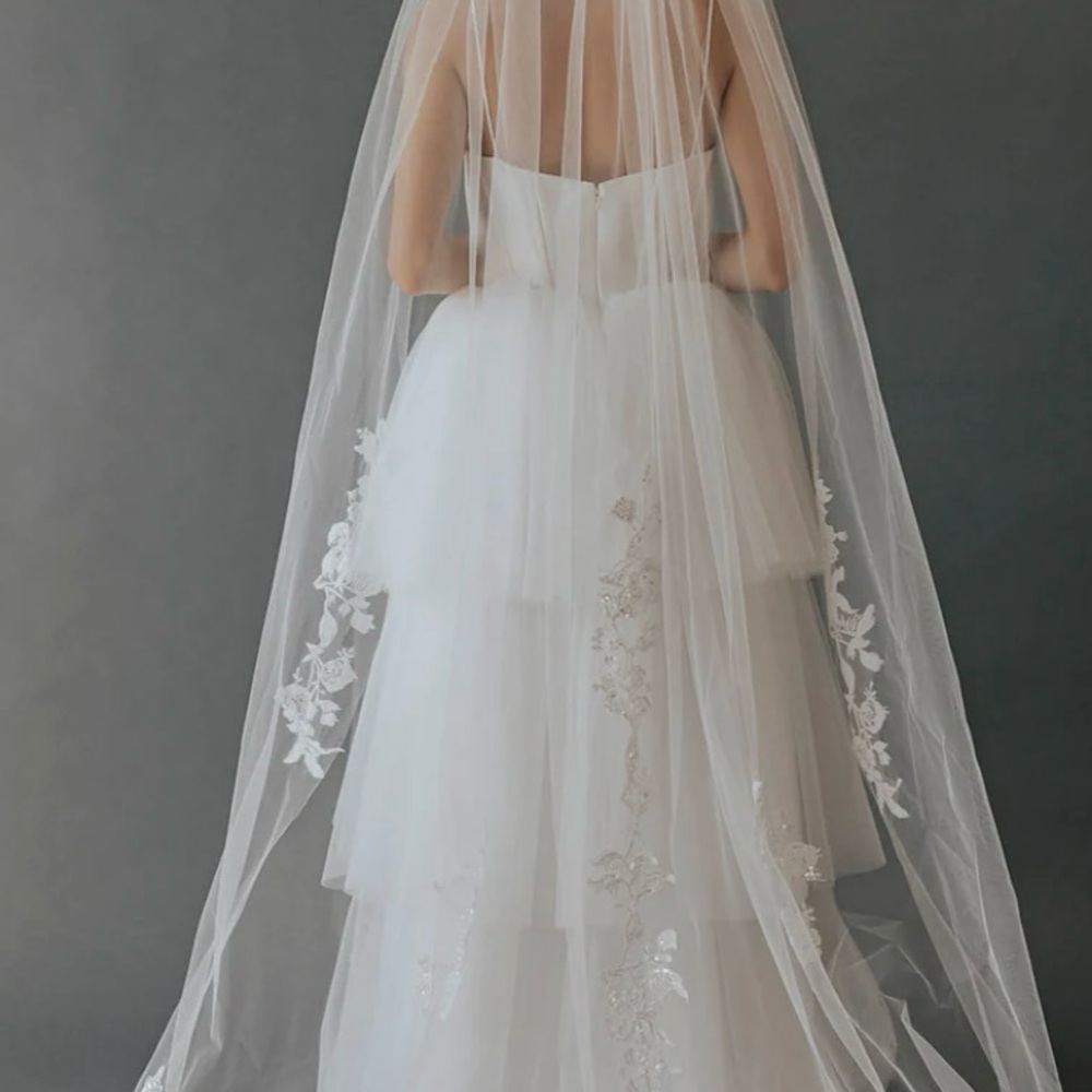 Untamed Petals Felicia Cathedral Veil